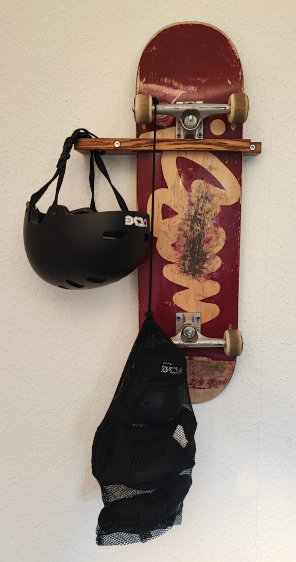 Skateboard und Longboard Wandhalterung